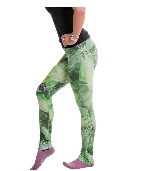 green strechable trousers