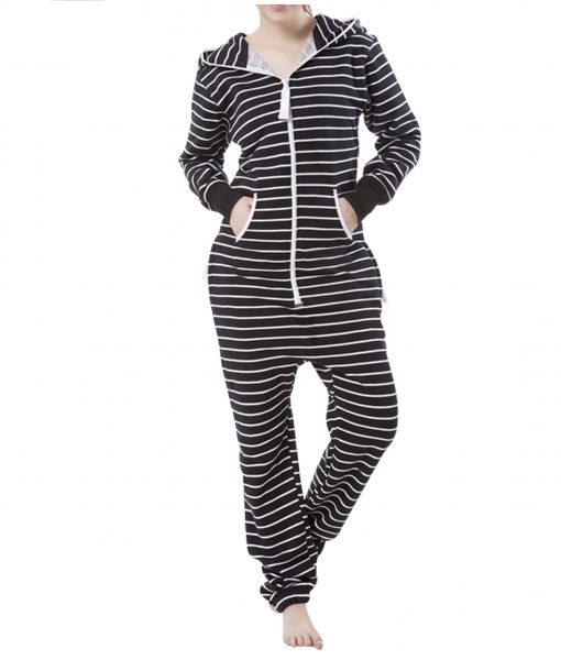 Lady-Black-White-Stripes